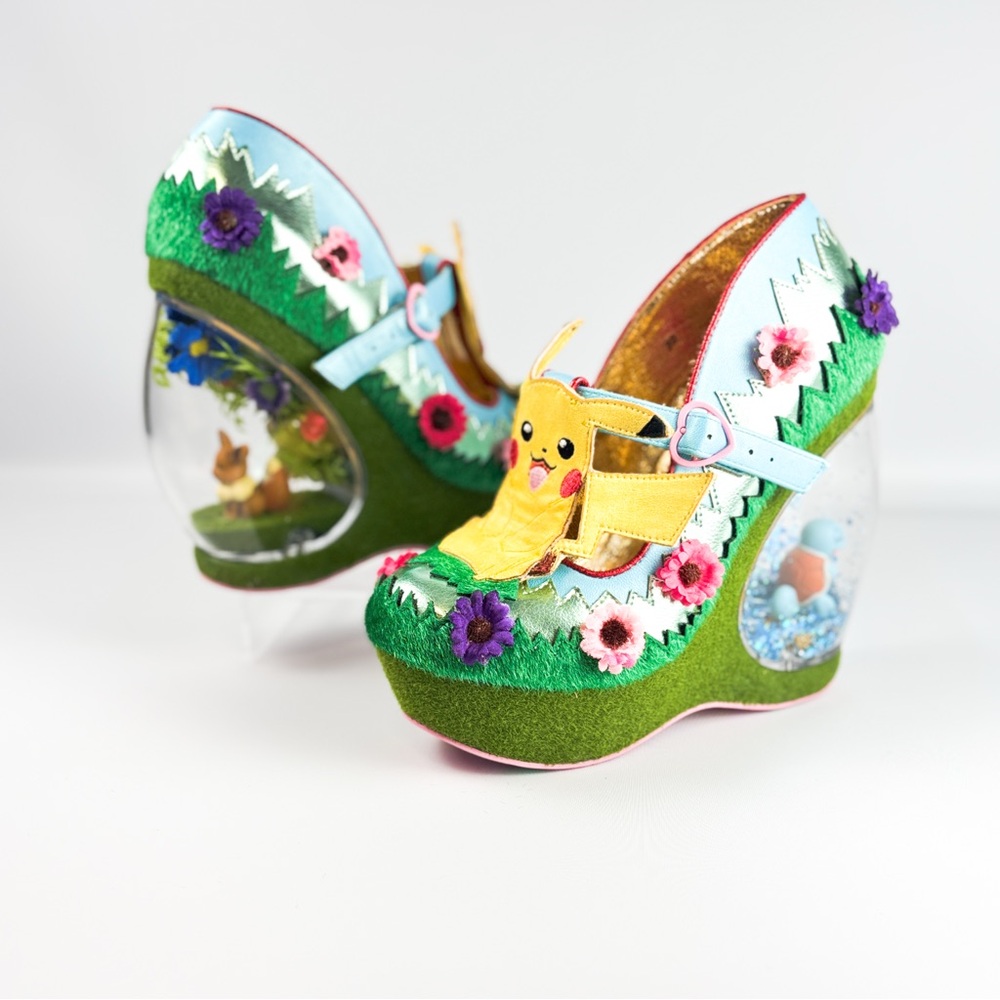 Irregular Choice “Journey On” Pokémon Terrarium Wedge Heels – Squire Evee - Picture 3 of 10